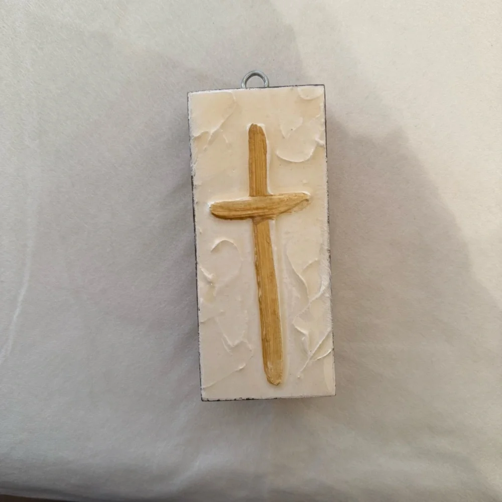 Artistic Cream and Gold Cross Wall Hanging